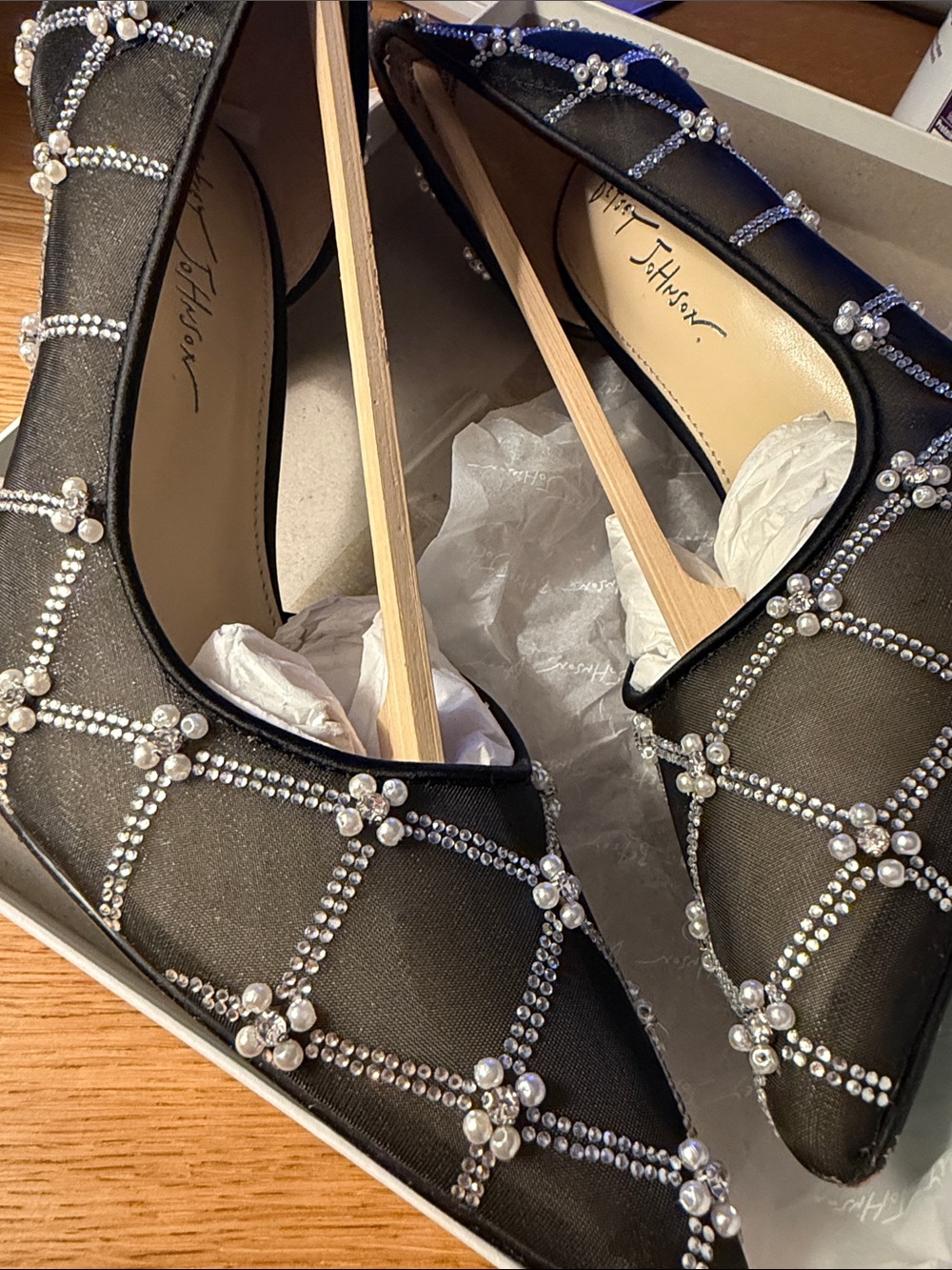 Betsey Johnson Cruze Stiletto Pumps Black Mesh Rhinestone Classic Glam In Box 9 - Picture 8 of 10